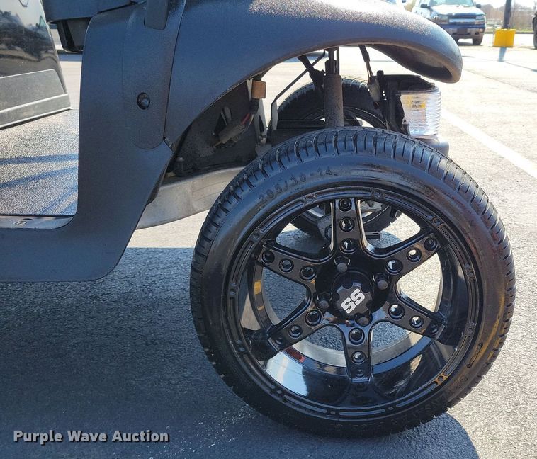 image for item MQ9701 Club Car golf cart