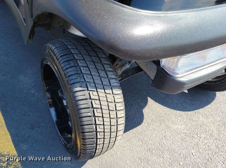 image for item MQ9701 Club Car golf cart