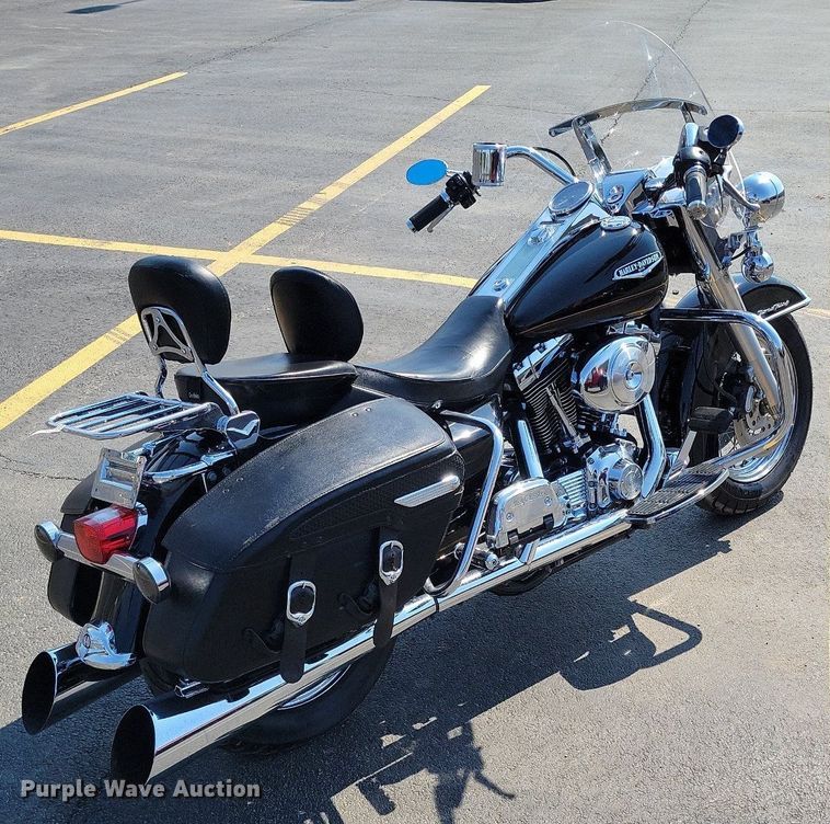 image for item MQ9702 2002 Harley Davidson  Road King motorcycle