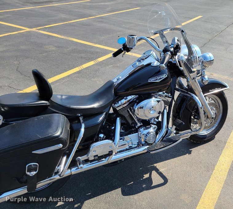 image for item MQ9702 2002 Harley Davidson  Road King motorcycle