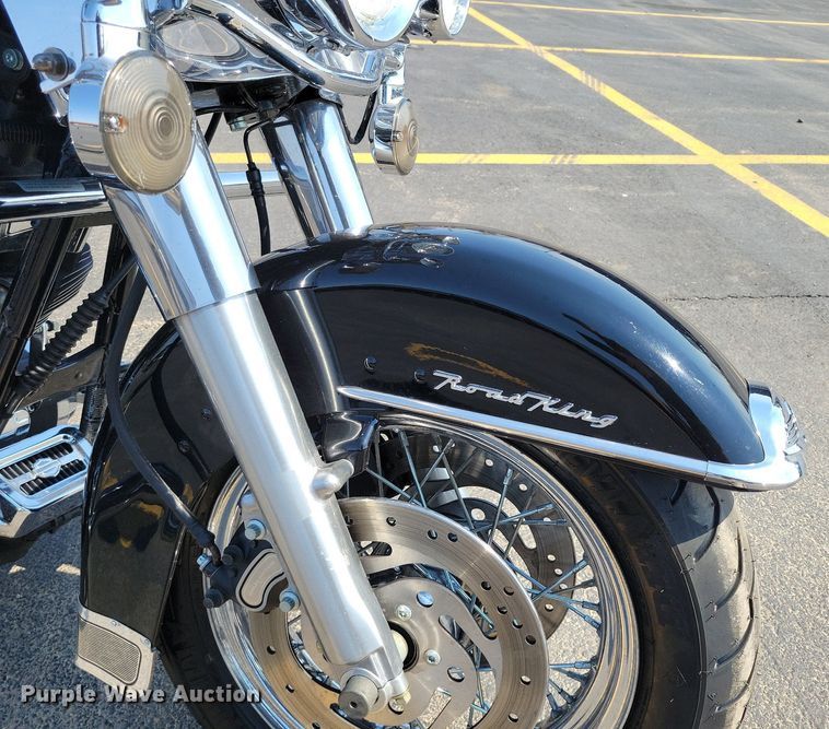 image for item MQ9702 2002 Harley Davidson  Road King motorcycle