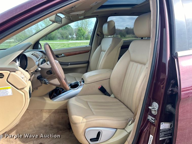 image for item NB9357 2008 Mercedes Benz  R350 