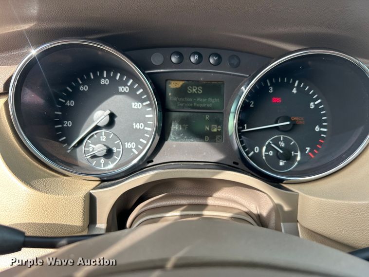 image for item NB9357 2008 Mercedes Benz  R350 