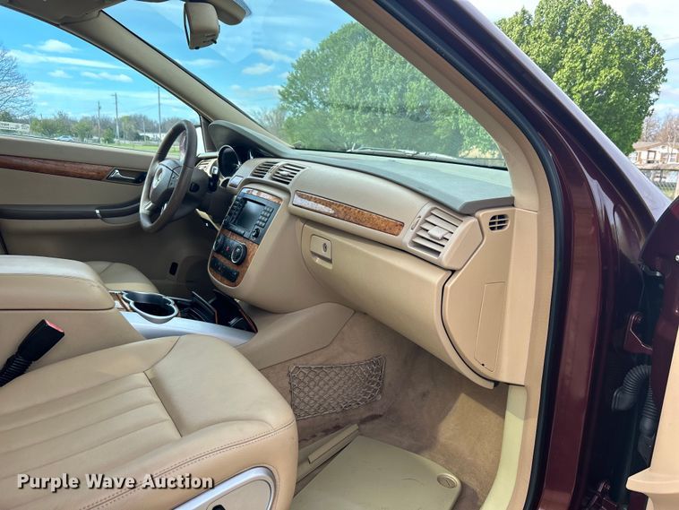 image for item NB9357 2008 Mercedes Benz  R350 