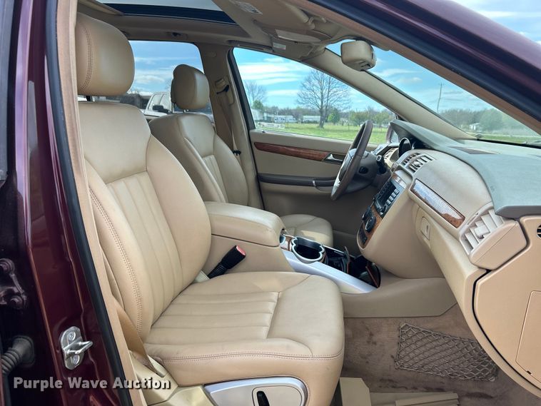 image for item NB9357 2008 Mercedes Benz  R350 