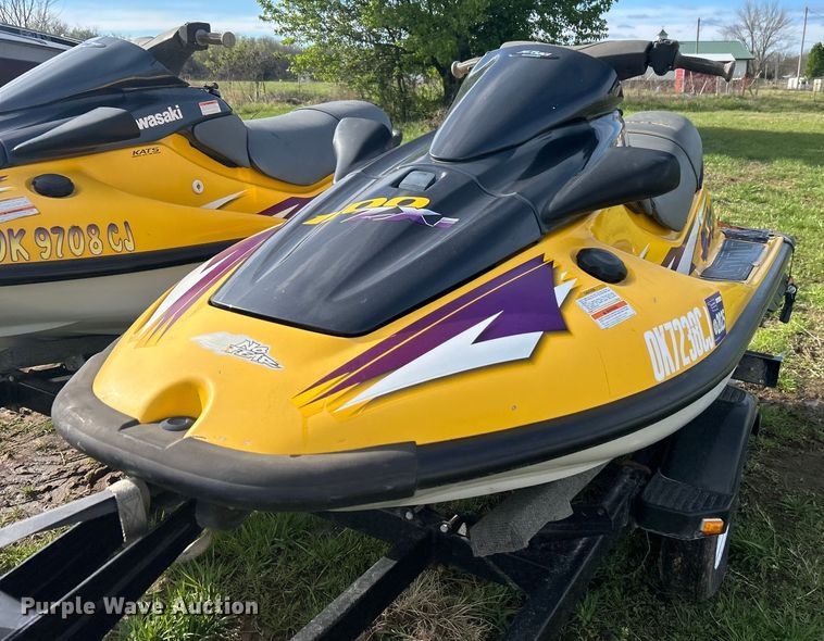 image for item NB9358 (2) 1998 Kawasaki 1100ZXi personal watercraft