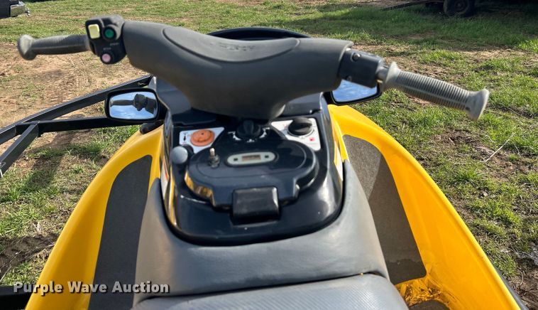 image for item NB9358 (2) 1998 Kawasaki 1100ZXi personal watercraft