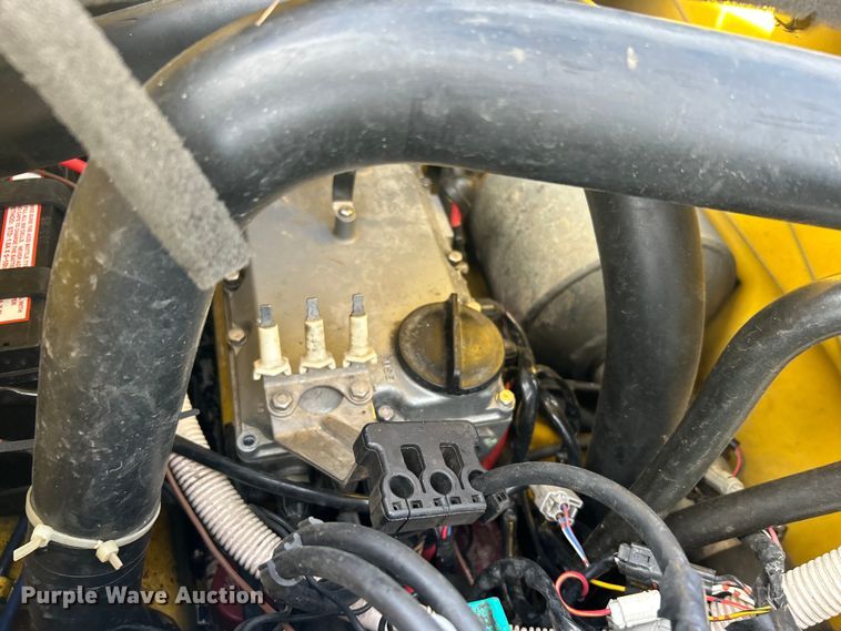 image for item NB9358 (2) 1998 Kawasaki 1100ZXi personal watercraft