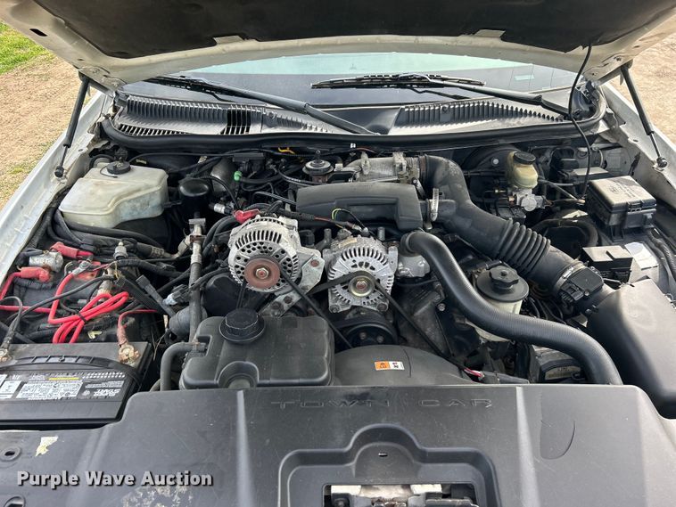 image for item NB9360 2001 Lincoln Krystal  limousine