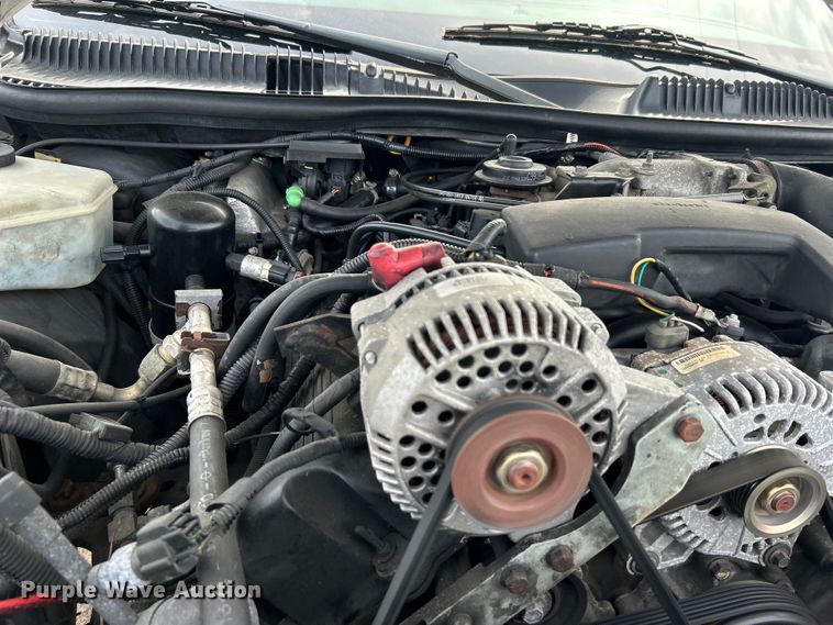 image for item NB9360 2001 Lincoln Krystal  limousine