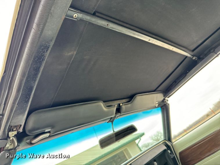 image for item ND9068 1971 Oldsmobile Cutlass convertible