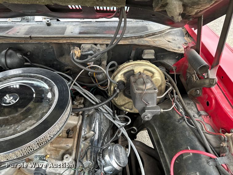 image for item ND9068 1971 Oldsmobile Cutlass convertible