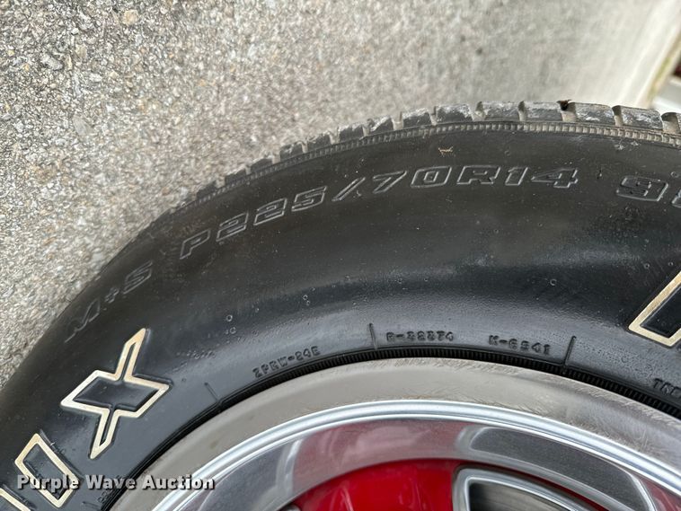 image for item ND9068 1971 Oldsmobile Cutlass convertible