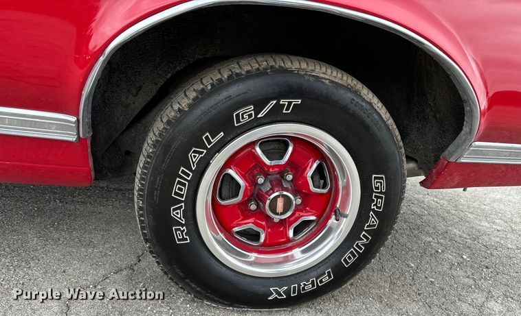 image for item ND9068 1971 Oldsmobile Cutlass convertible