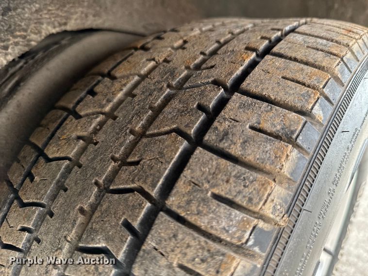 image for item ND9068 1971 Oldsmobile Cutlass convertible