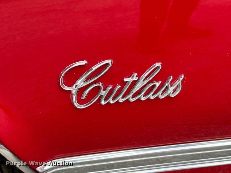 image for item ND9068 1971 Oldsmobile Cutlass convertible