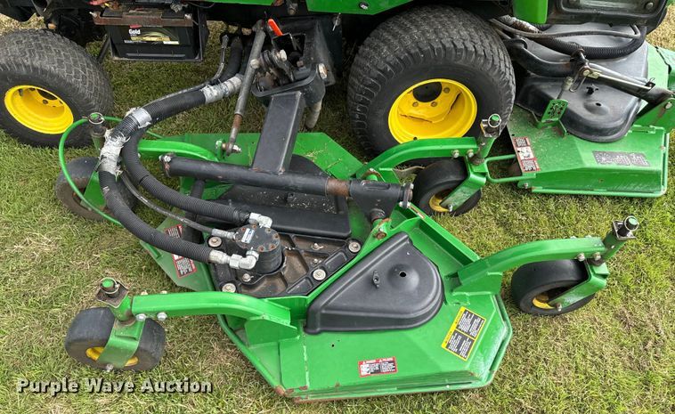 image for item ND9096 John Deere 1600 Turbo lawn mower