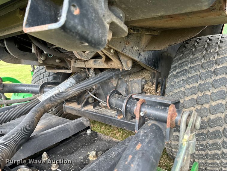 image for item ND9096 John Deere 1600 Turbo lawn mower