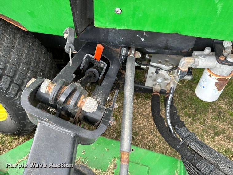 image for item ND9096 John Deere 1600 Turbo lawn mower