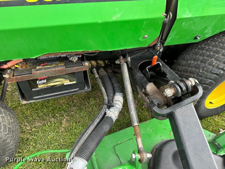 image for item ND9096 John Deere 1600 Turbo lawn mower