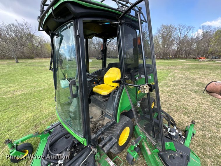 image for item ND9096 John Deere 1600 Turbo lawn mower