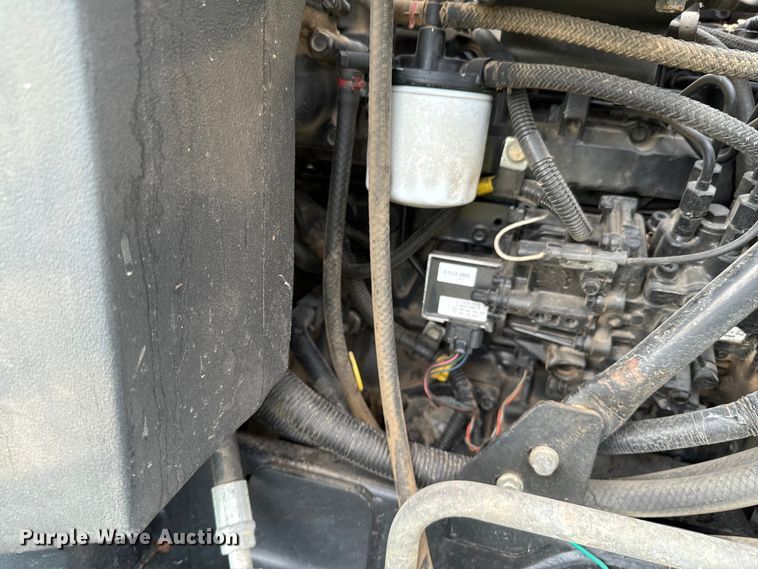 image for item ND9096 John Deere 1600 Turbo lawn mower