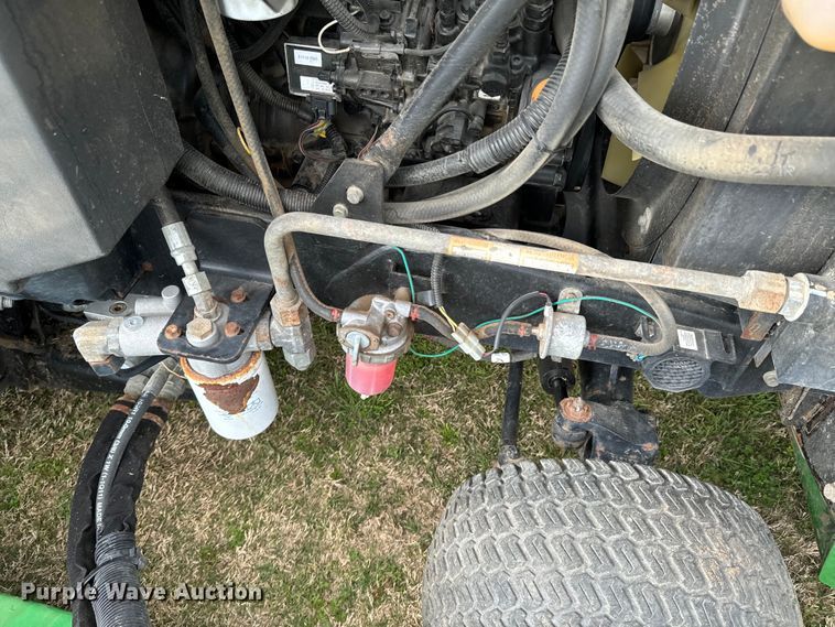 image for item ND9096 John Deere 1600 Turbo lawn mower