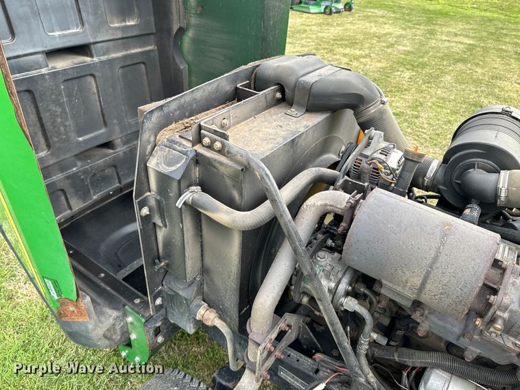 image for item ND9096 John Deere 1600 Turbo lawn mower