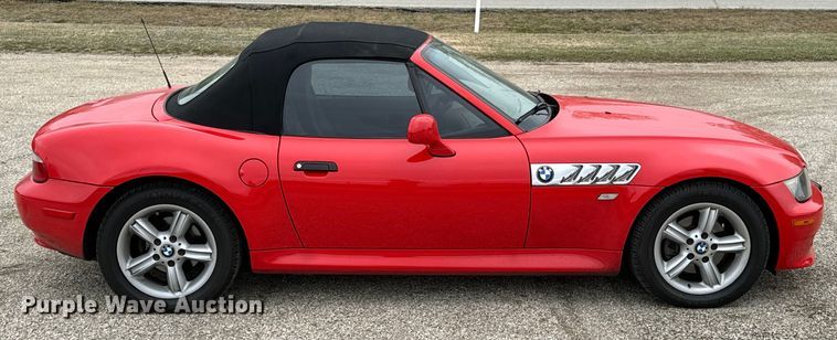 image for item ND9125 2000 BMW Z3 convertible