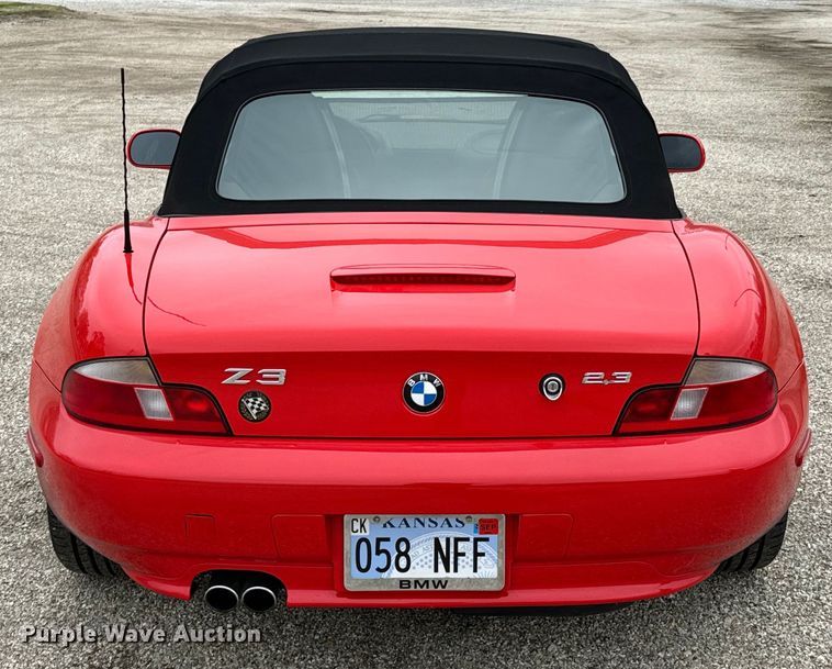 image for item ND9125 2000 BMW Z3 convertible