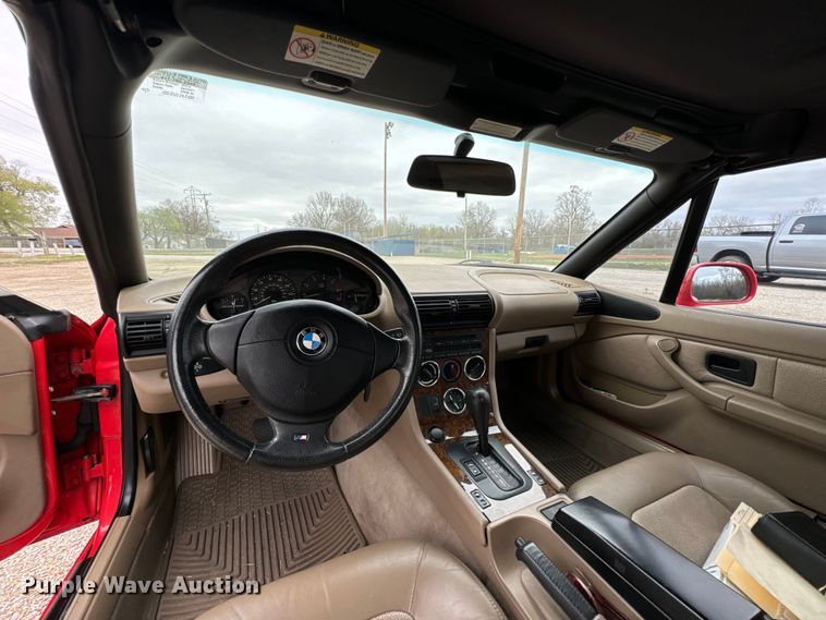 image for item ND9125 2000 BMW Z3 convertible