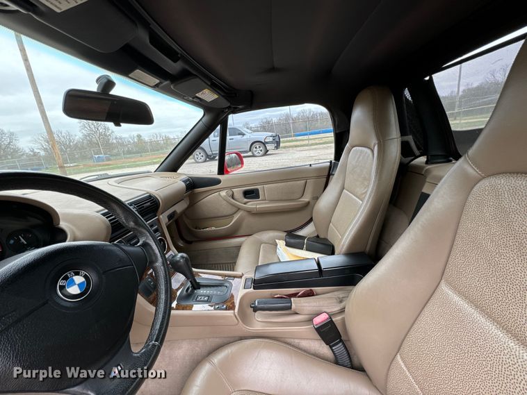 image for item ND9125 2000 BMW Z3 convertible