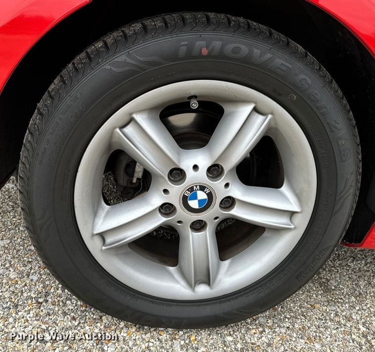 image for item ND9125 2000 BMW Z3 convertible