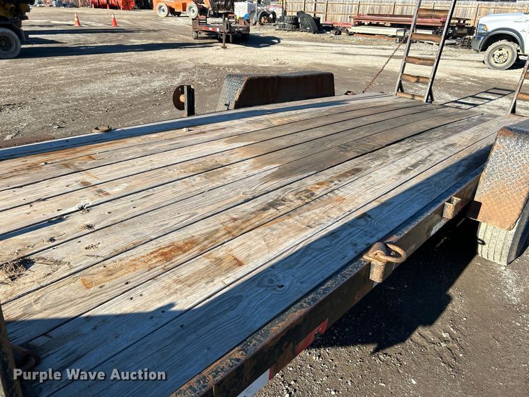 image for item NE9789 2013 Hooper 7X18'BC5 equipment trailer