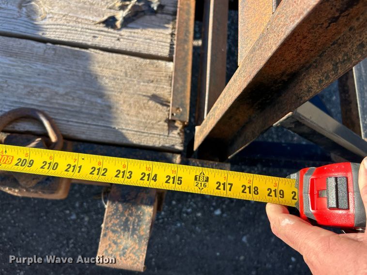 image for item NE9789 2013 Hooper 7X18'BC5 equipment trailer