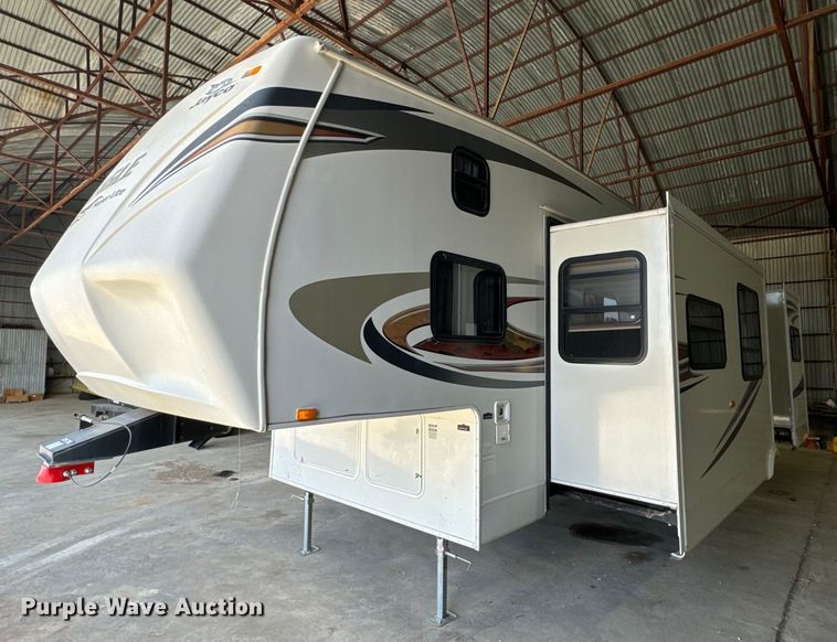 image for item NF9483 2012 Jayco  Eagle camper
