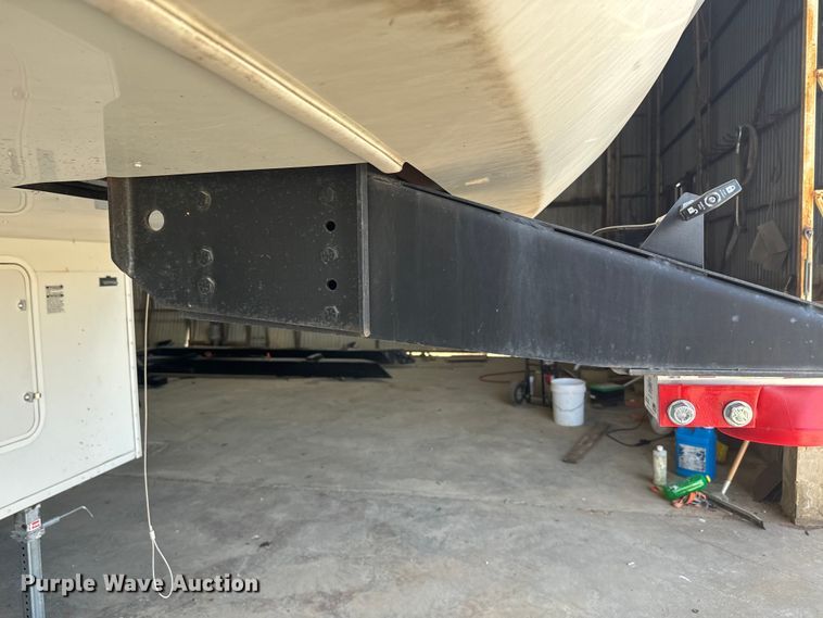 image for item NF9483 2012 Jayco  Eagle camper