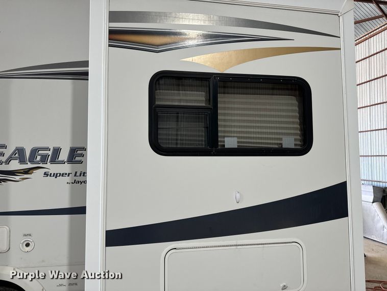 image for item NF9483 2012 Jayco  Eagle camper