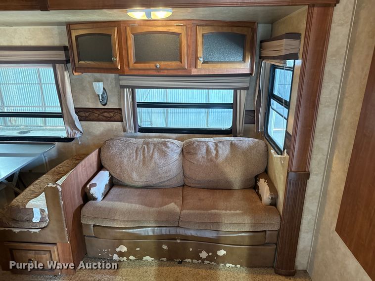 image for item NF9483 2012 Jayco  Eagle camper