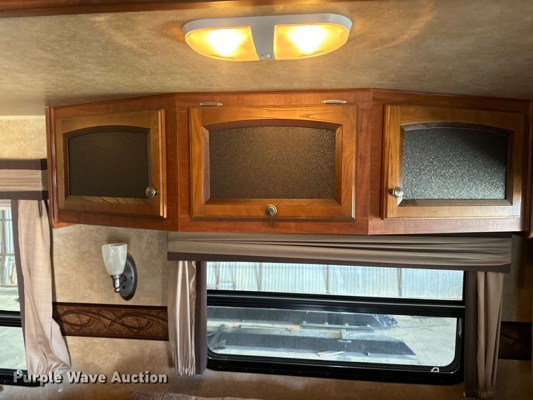 image for item NF9483 2012 Jayco  Eagle camper