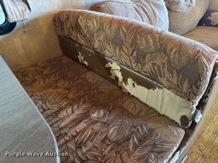 image for item NF9483 2012 Jayco  Eagle camper