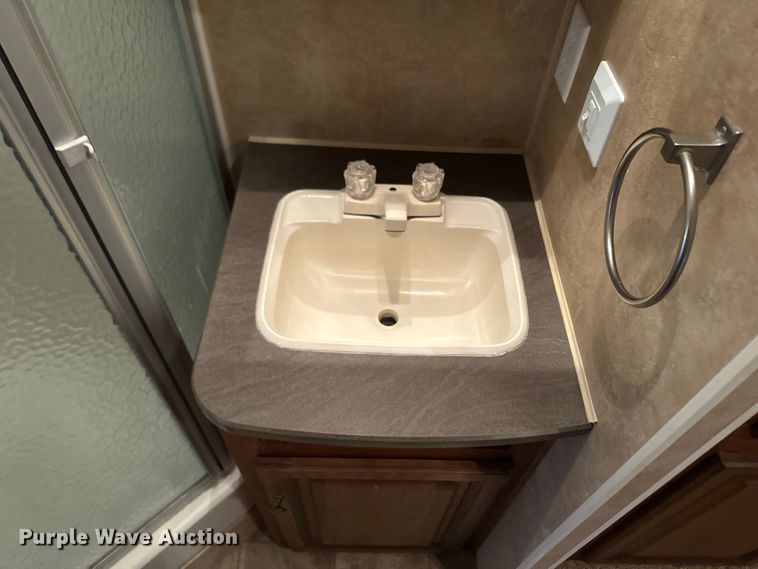 image for item NF9483 2012 Jayco  Eagle camper