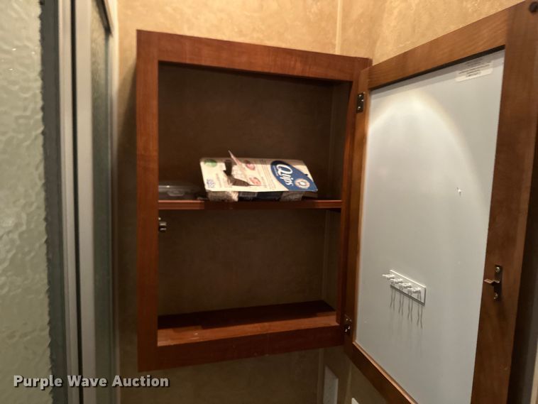 image for item NF9483 2012 Jayco  Eagle camper