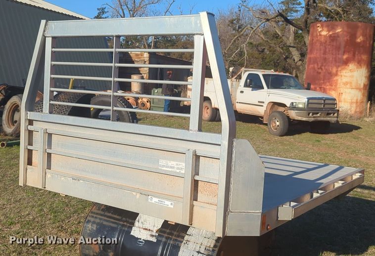 image for item NG9313 2020 Aluma flatbed