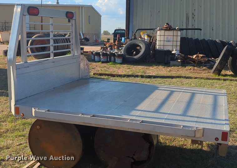 image for item NG9313 2020 Aluma flatbed