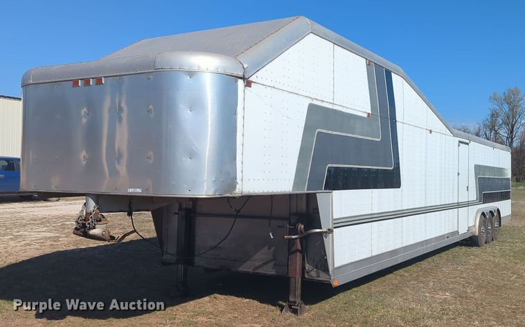 image for item NG9323 1989 Shop built enclosed car carrier