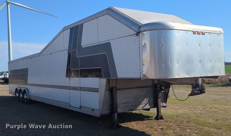 image for item NG9323 1989 Shop built enclosed car carrier