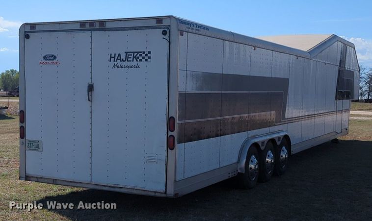 image for item NG9323 1989 Shop built enclosed car carrier