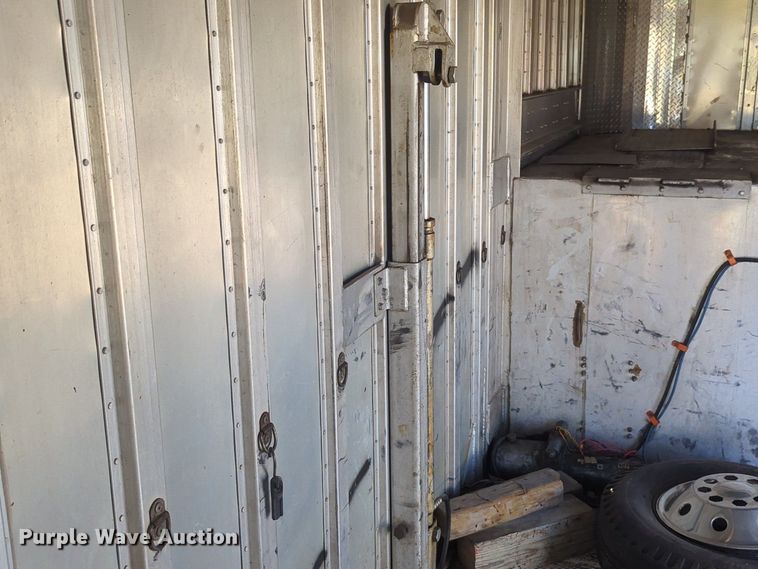 image for item NG9323 1989 Shop built enclosed car carrier