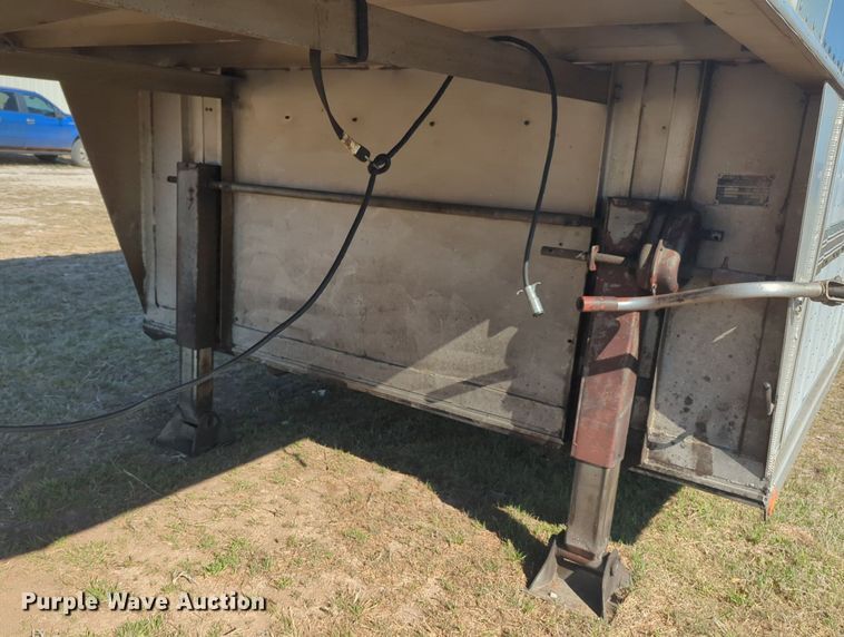 image for item NG9323 1989 Shop built enclosed car carrier